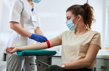 Is a phlebotomist the same as a medical lab technician?